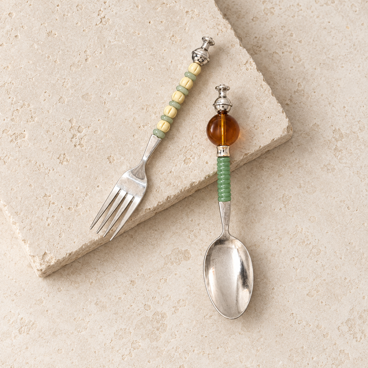 Kit DIY de cubiertos con cuentas Salvia y Ámbar